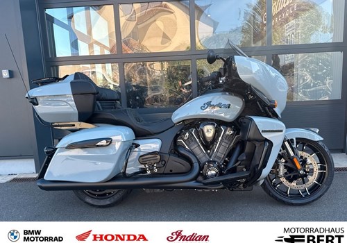 Indian Roadmaster Powerplus Dark Horse