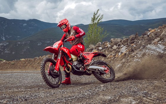 Neufahrzeug GASGAS EC 450F - Bild 2 Neufahrzeug GASGAS EC 450F - Bild 2