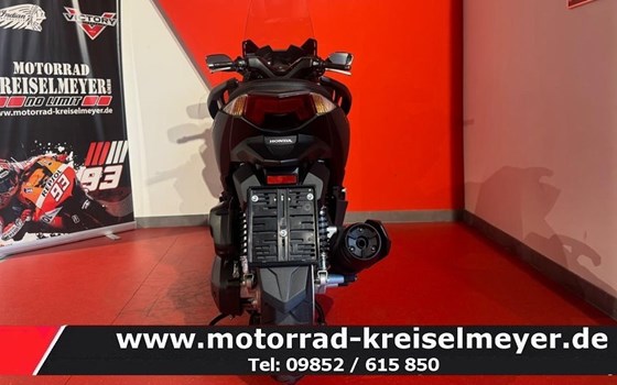 Gebrauchtmotorrad Honda Forza 125 - Bild 6