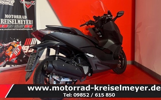 Gebrauchtmotorrad Honda Forza 125 - Bild 7