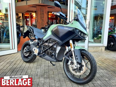 Zero DSR/X 53 Click for Detail