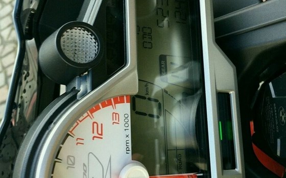 Gebrauchtmotorrad BMW S 1000 R - Bild 6