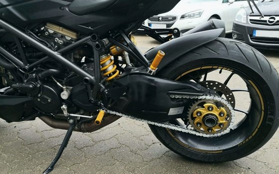 Gebrauchtmotorrad Ducati Streetfighter S - Bild 6