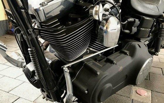 Gebrauchtmotorrad Harley-Davidson Dyna Wide Glide FXDWG - Bild 10