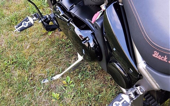 Gebrauchtmotorrad Kawasaki VN 900 Custom - Bild 6