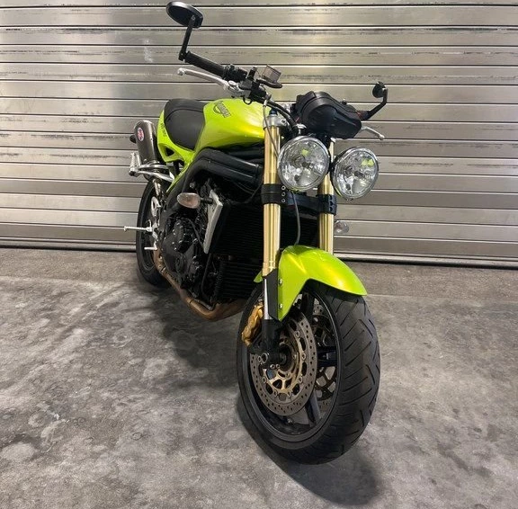 Angebot Triumph Speed Triple 1050 Bild 2: Angebot Triumph Speed Triple 1050