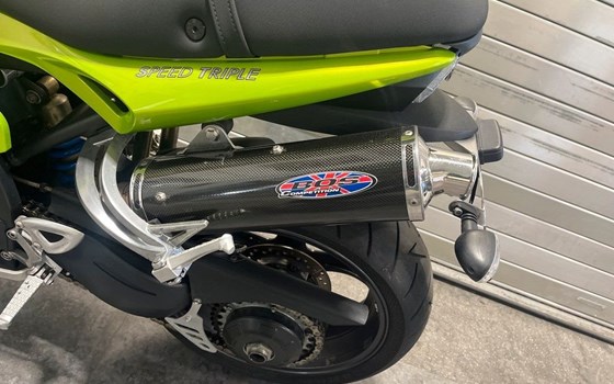 Gebrauchtmotorrad Triumph Speed Triple 1050 - Bild 7