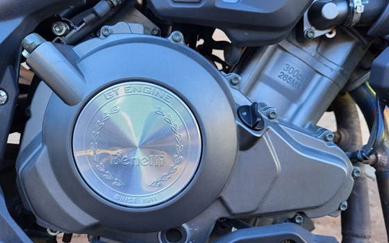 Gebrauchtmotorrad Benelli BN 302 - Bild 5