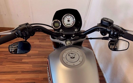 Gebrauchtmotorrad Harley-Davidson Sportster XR 1200 - Bild 12