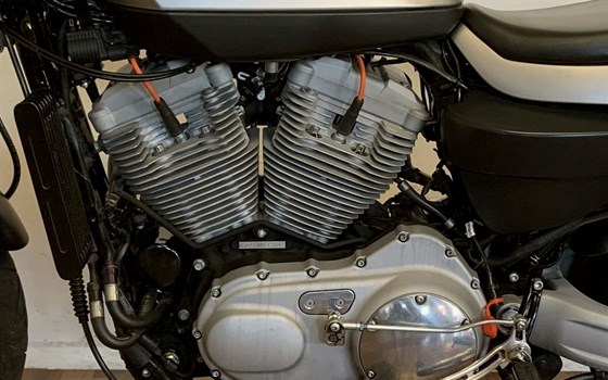 Gebrauchtmotorrad Harley-Davidson Sportster XR 1200 - Bild 9