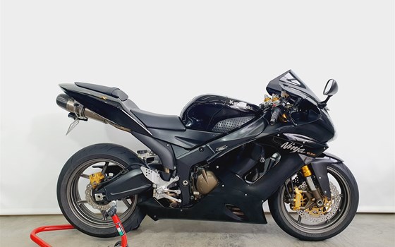 Gebrauchtmotorrad Kawasaki Ninja ZX-6R 636 - Bild 1