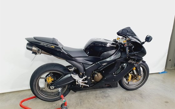 Gebrauchtmotorrad Kawasaki Ninja ZX-6R 636 - Bild 4