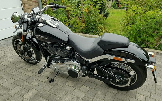 Gebrauchtmotorrad Harley-Davidson Softail Sport Glide FLSB - Bild 6