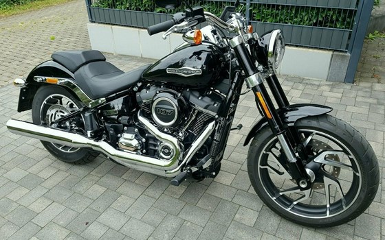 Gebrauchtmotorrad Harley-Davidson Softail Sport Glide FLSB - Bild 9