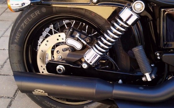 Gebrauchtmotorrad Harley-Davidson Dyna Street Bob FXDB - Bild 12