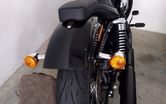 Gebrauchtmotorrad Harley-Davidson Dyna Street Bob FXDB - Bild 5