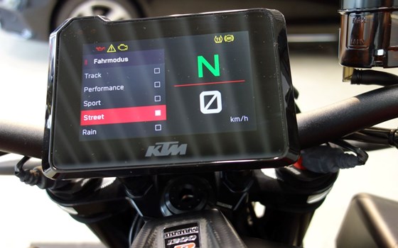 Gebrauchtmotorrad Brabus 1300 R - Bild 22