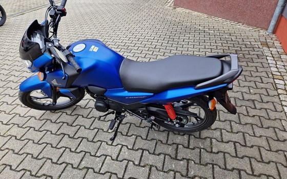 Gebrauchtmotorrad Honda CB125F - Bild 3