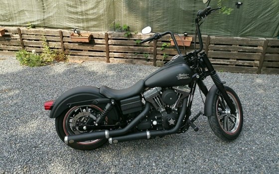 Gebrauchtmotorrad Harley-Davidson Dyna Street Bob FXDB - Bild 6