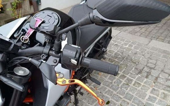 Gebrauchtmotorrad KTM 125 Duke - Bild 4 Gebrauchtmotorrad KTM 125 Duke - Bild 4