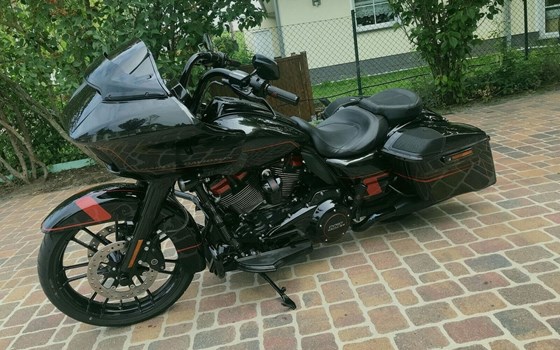 Gebrauchtmotorrad Harley-Davidson CVO Road Glide FLTRSE - Bild 7