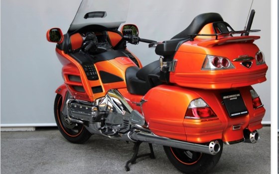 Gebrauchtmotorrad Honda GL 1800 Goldwing - Bild 1 Gebrauchtmotorrad Honda GL 1800 Goldwing - Bild 1