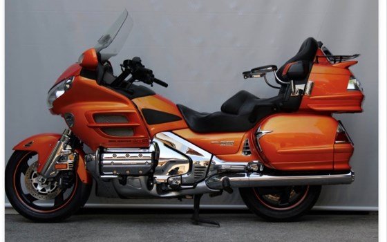 Gebrauchtmotorrad Honda GL 1800 Goldwing - Bild 2