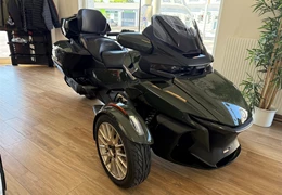Neumotorrad Can-Am Spyder RT Sea-To-Sky Neumotorrad Can-Am Spyder RT Sea-To-Sky