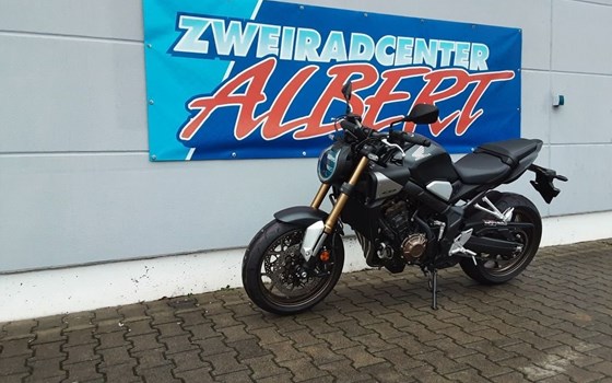 Gebrauchtmotorrad Honda CB650R E-Clutch - Bild 3