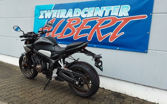 Gebrauchtmotorrad Honda CB650R E-Clutch - Bild 3
