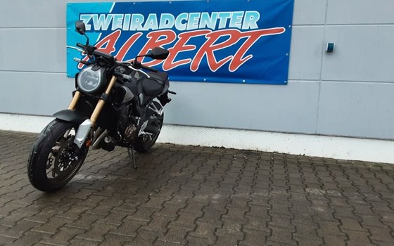 Gebrauchtmotorrad Honda CB650R E-Clutch - Bild 6