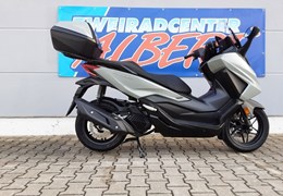 Gebrauchte Honda Forza 125