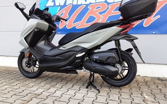 Neufahrzeug Honda Forza 125 - Bild 5