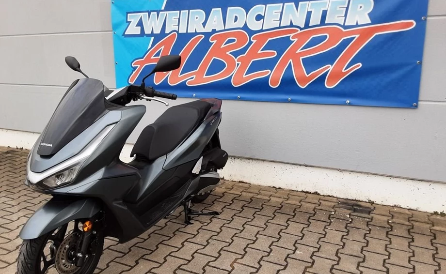 Offer Honda PCX125 Bild 4: Offer Honda PCX125