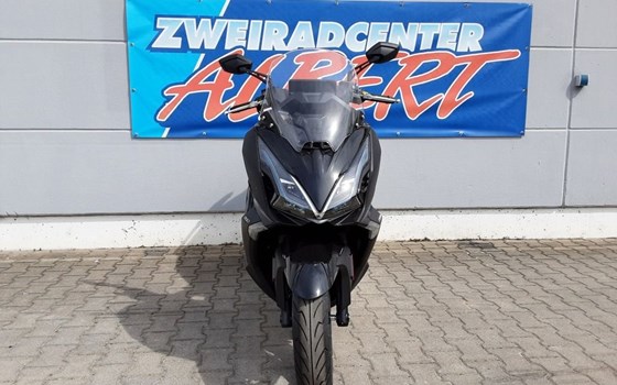 Gebrauchtmotorrad Kymco Downtown GT 350i TCS - Bild 8