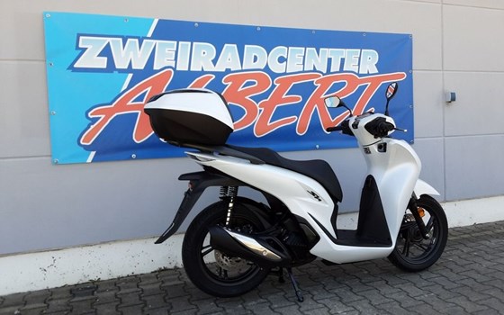Gebrauchtmotorrad Honda SH125i - Bild 4