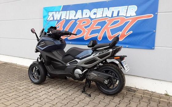 Gebrauchtmotorrad Kymco CV3 550i ABS - Bild 6