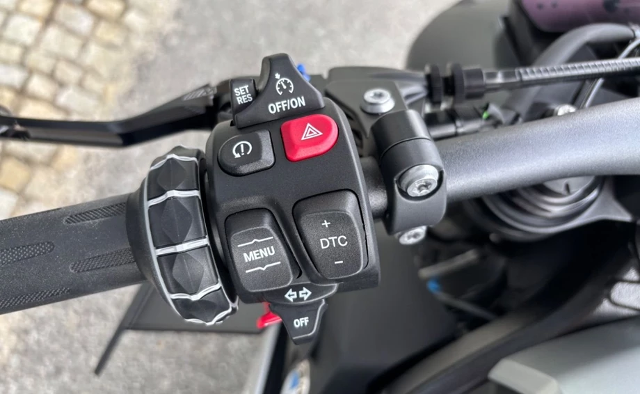 Angebot BMW M 1000 R Bild 11: Angebot BMW M 1000 R