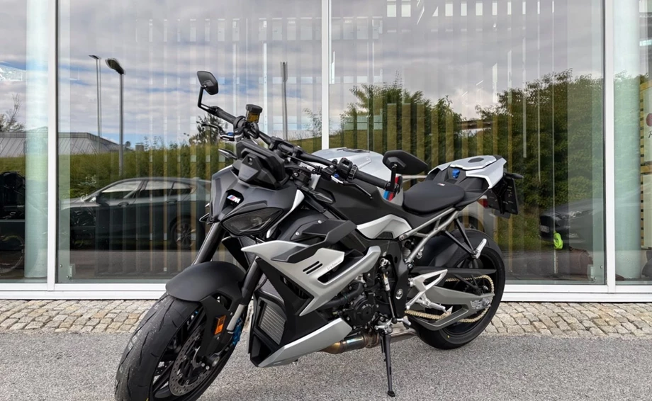 Angebot BMW M 1000 R Bild 2: Angebot BMW M 1000 R
