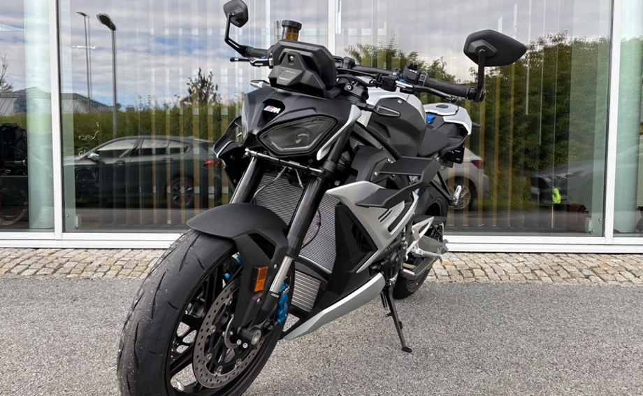 Angebot BMW M 1000 R Bild 5: Angebot BMW M 1000 R