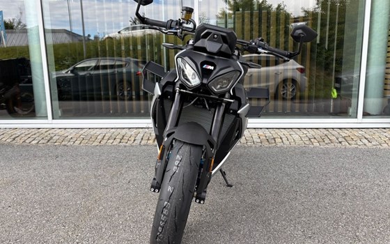 Gebrauchtmotorrad BMW M 1000 R - Bild 6