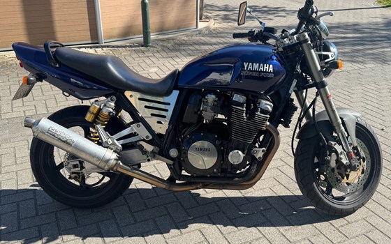 Gebrauchtmotorrad Yamaha XJR 1200 - Bild 1