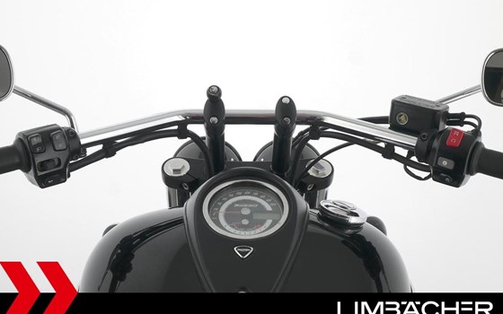 Gebrauchtmotorrad Triumph Thunderbird Storm - Bild 13