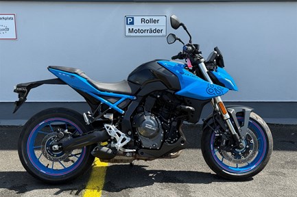 Suzuki GSX-8S
