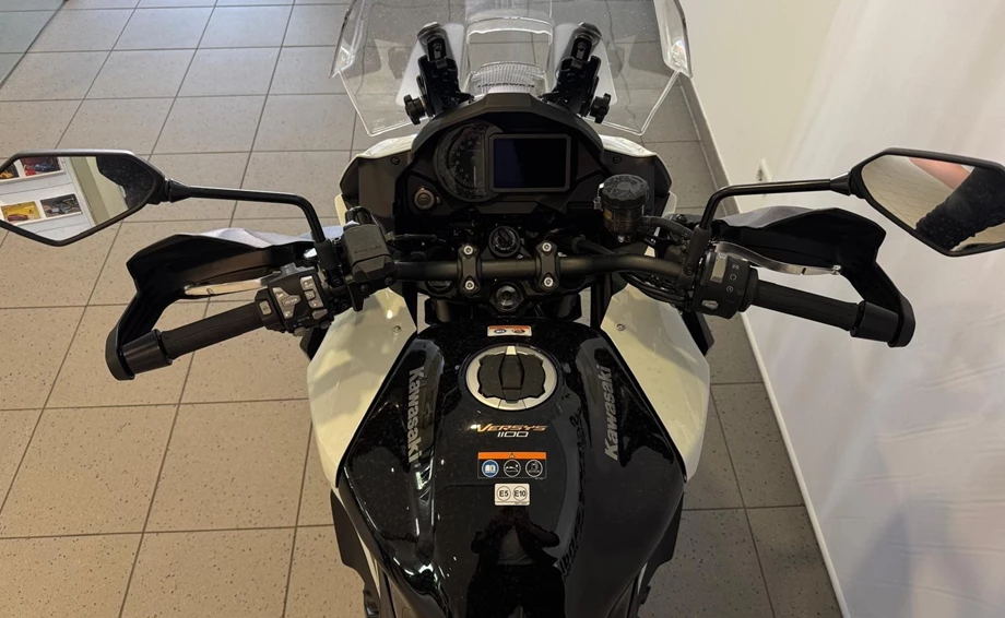 Angebot Kawasaki Versys 1100 SE Bild 5: Angebot Kawasaki Versys 1100 SE