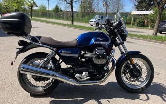 Gebrauchtmotorrad Moto Guzzi V7 - Bild 3