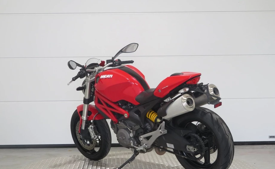 Angebot Ducati Monster 696+ Bild 8: Angebot Ducati Monster 696+