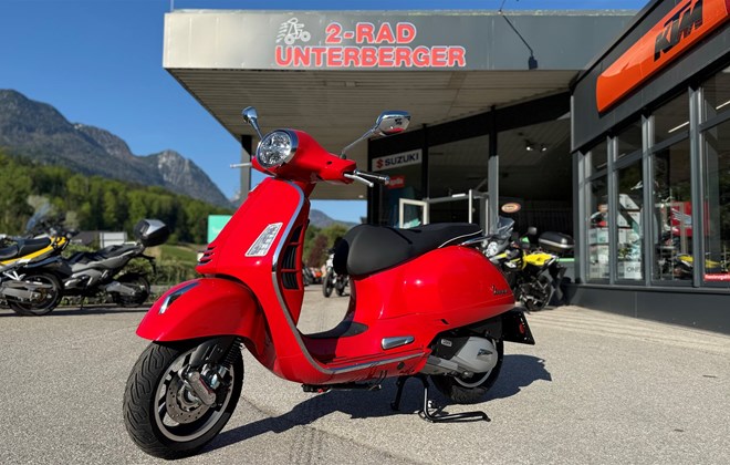Vespa GTS 125 Super