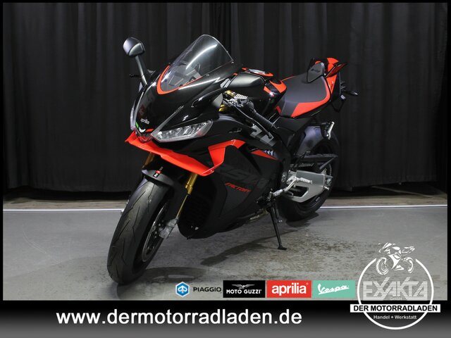 Aprilia RSV4 1100 Factory 