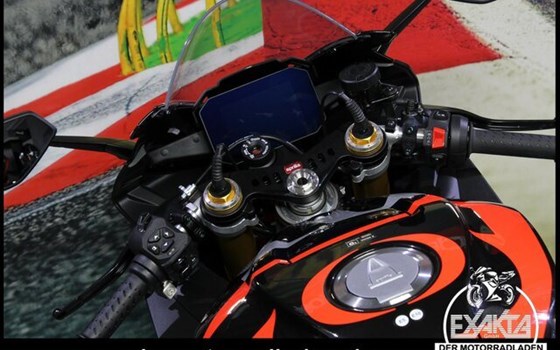 Neufahrzeug Aprilia RSV4 1100 Factory - Bild 11